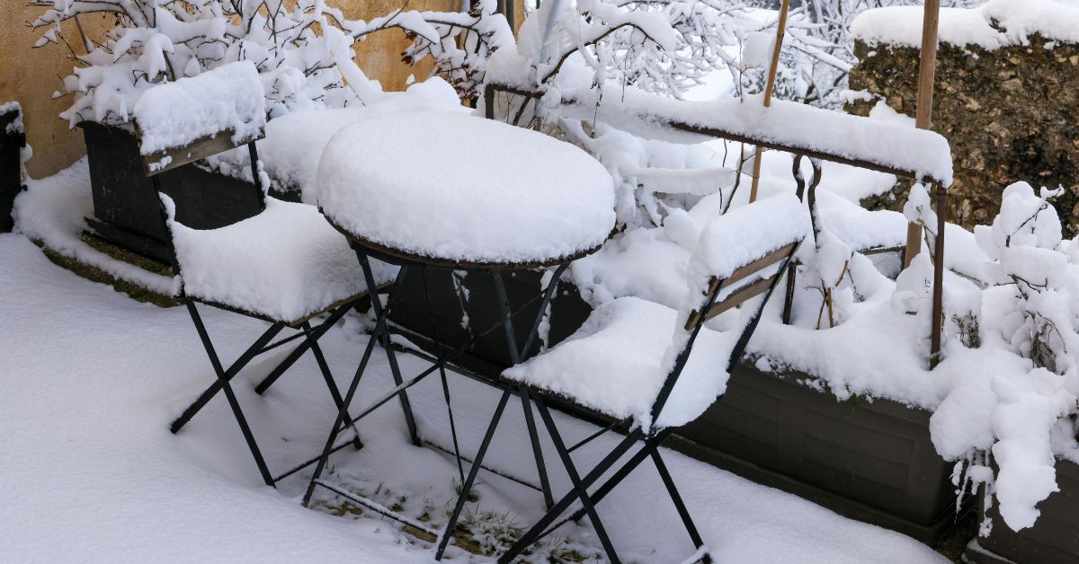 5 nippi, kuidas aiamööblit talvisel perioodil säilitada