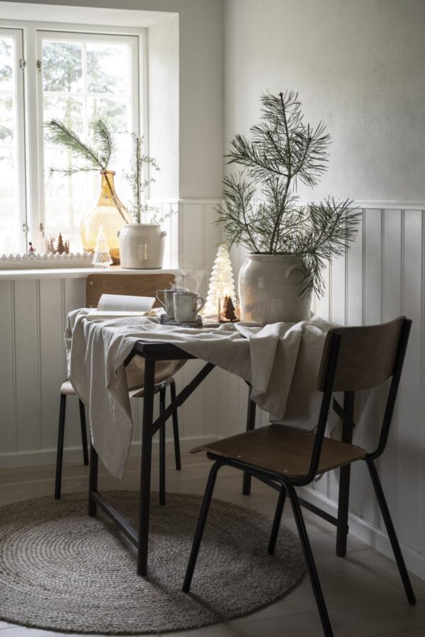 Laud  Unique  90x90x75cm, tumepruun