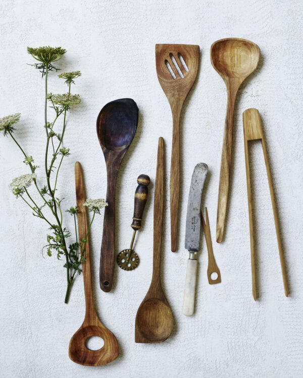 Nicolas Vahe Lusikas akaatsiapuust, 32cm