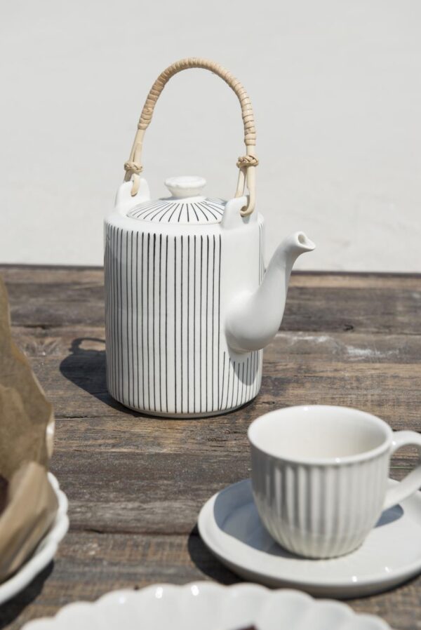 Kruus alustaldrikuga Mynte Latte 135ml