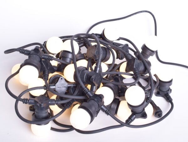 Suur jätkatav valguskett 10m E27 max 60W pirnidele 30 pirnipesa IP67 max 1800W must kaabel