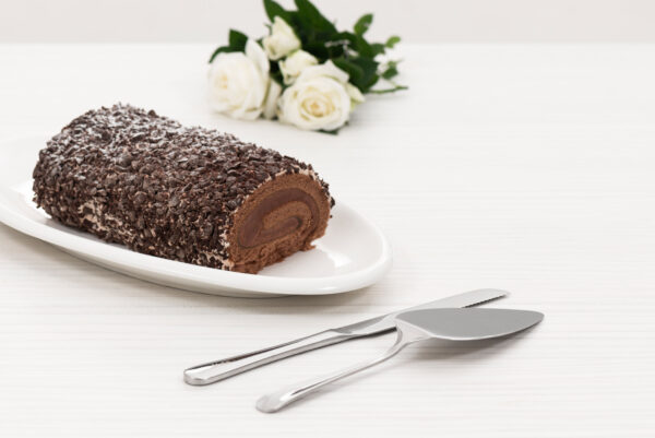 MAKU serveerimisalus ovaalne 40x 23cm valge