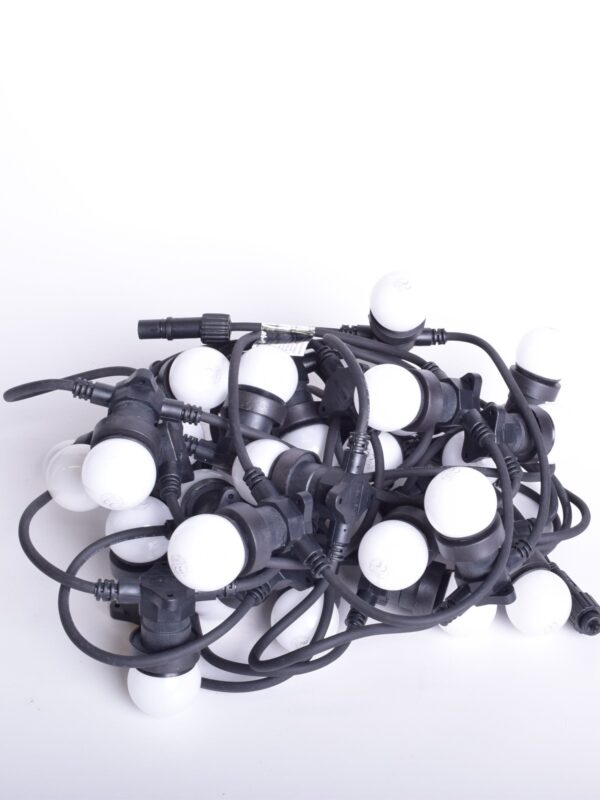 Suur jätkatav valguskett 10m E27 max 60W pirnidele 30 pirnipesa IP67 max 1800W must kaabel