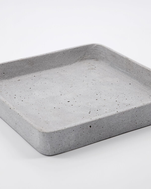 Kandik Retra L 28x28 x 3.5cm hall