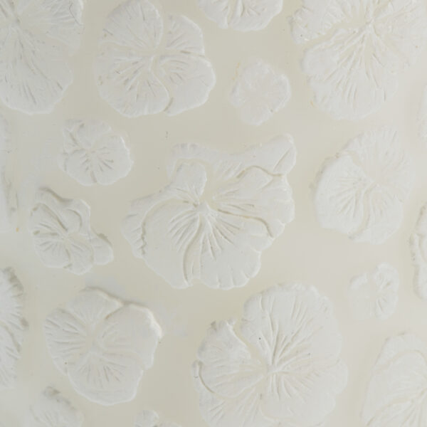 Küünal Pansie 7.5X7.5X12.5 cm. valge