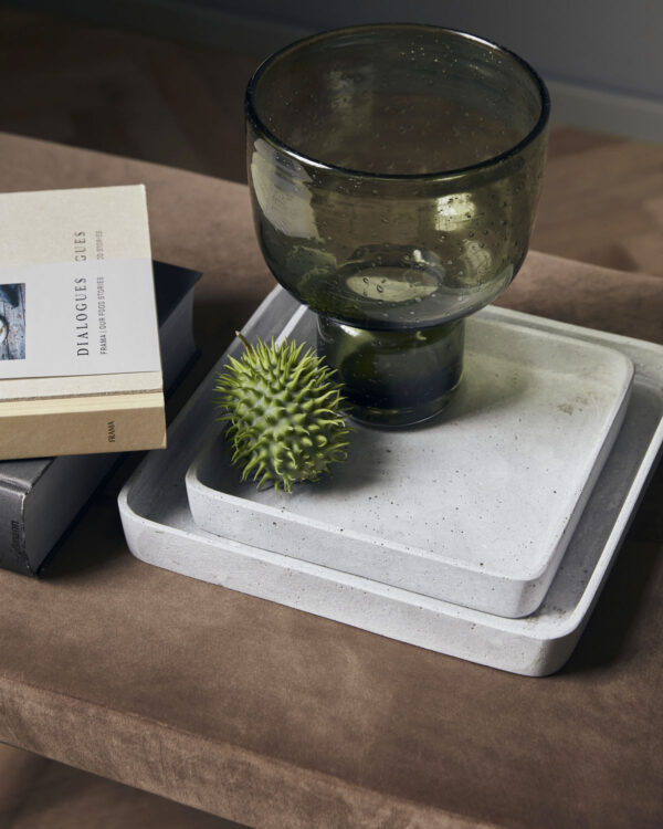 Kandik Retra L 28x28 x 3.5cm hall