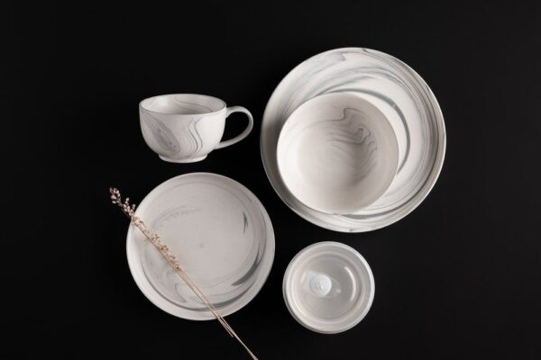 Maku taldrik marmorist 21cm valge/hall