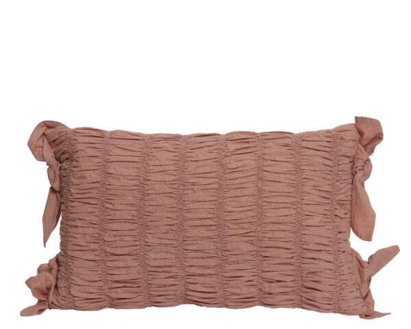 Dekoratiivpadi lipsudega 30x50cm erinevad