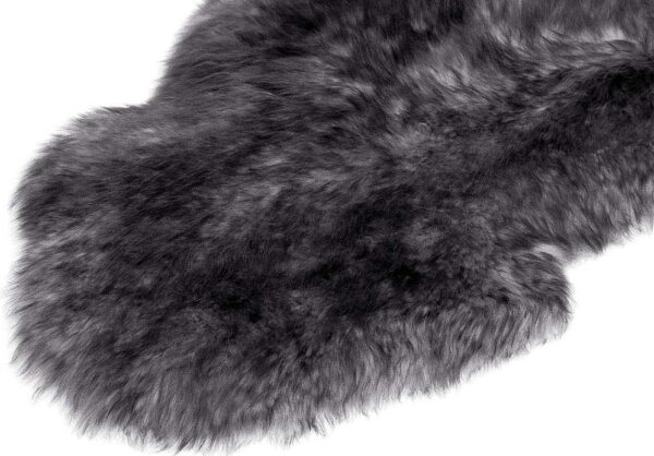 Lambanahk Narma Merino grey-black frieze M ±60x90cm