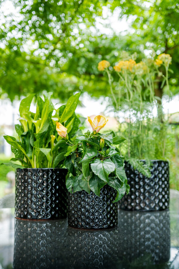 Õuepott Dion d24xh21cm must