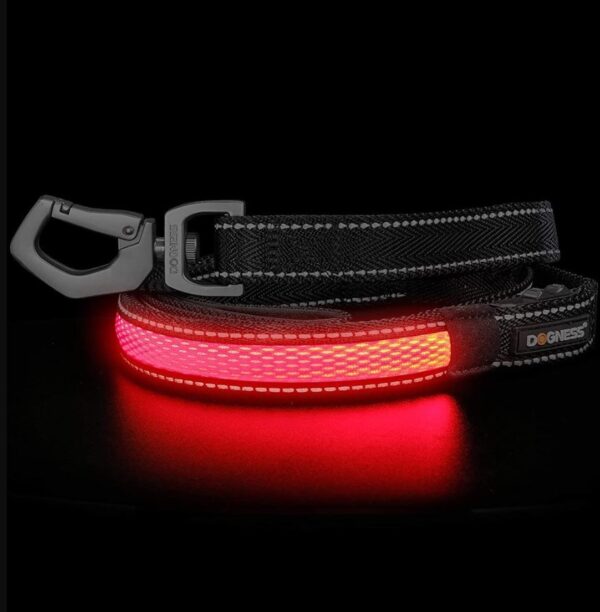 LED jalutusrihm Dogness M/L must