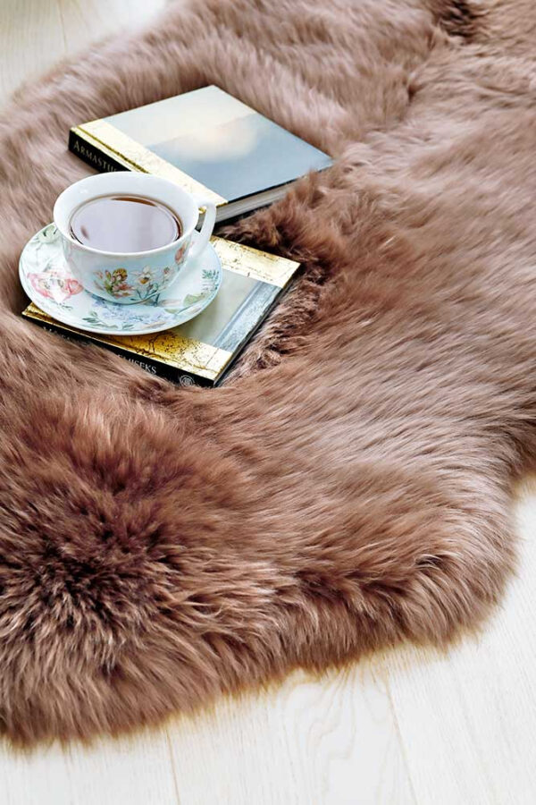 Lambanahk Narma Merino caramel M ±60x90cm