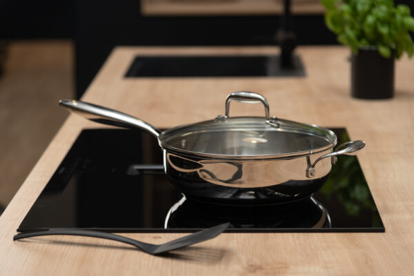 MAKU pann kaanega 3,6L 26cm