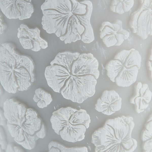 Küünal Pansie 7.5X7.5X20 cm. helehall