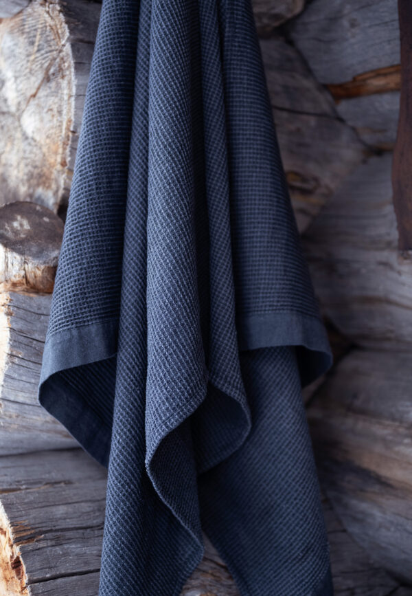 Rento saunalina must/hall 90x180 cm