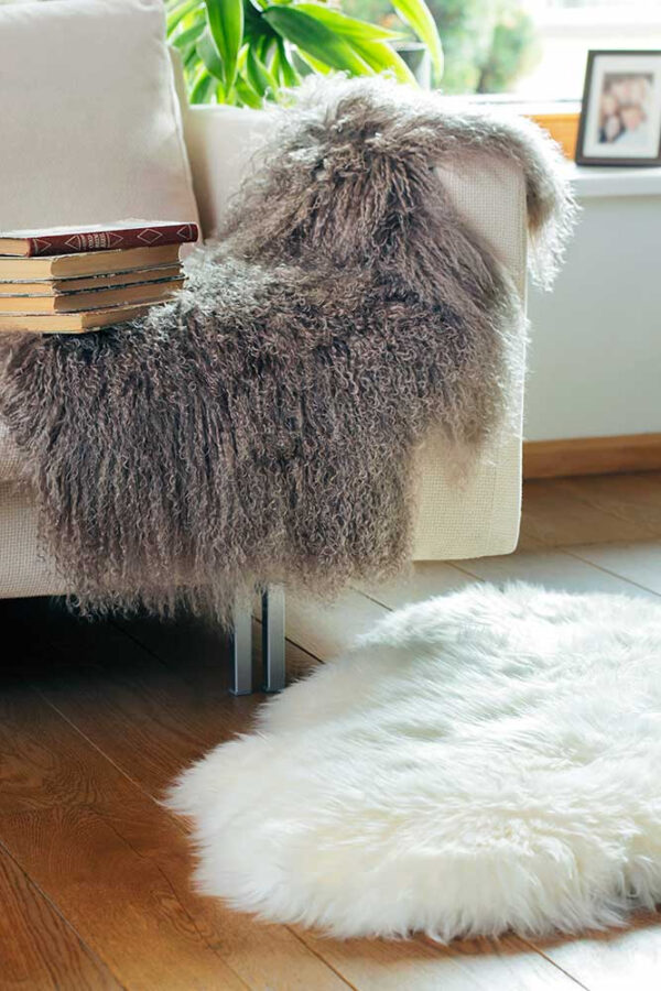 Lambanahk Narma Merino natural white XL ±70x110cm