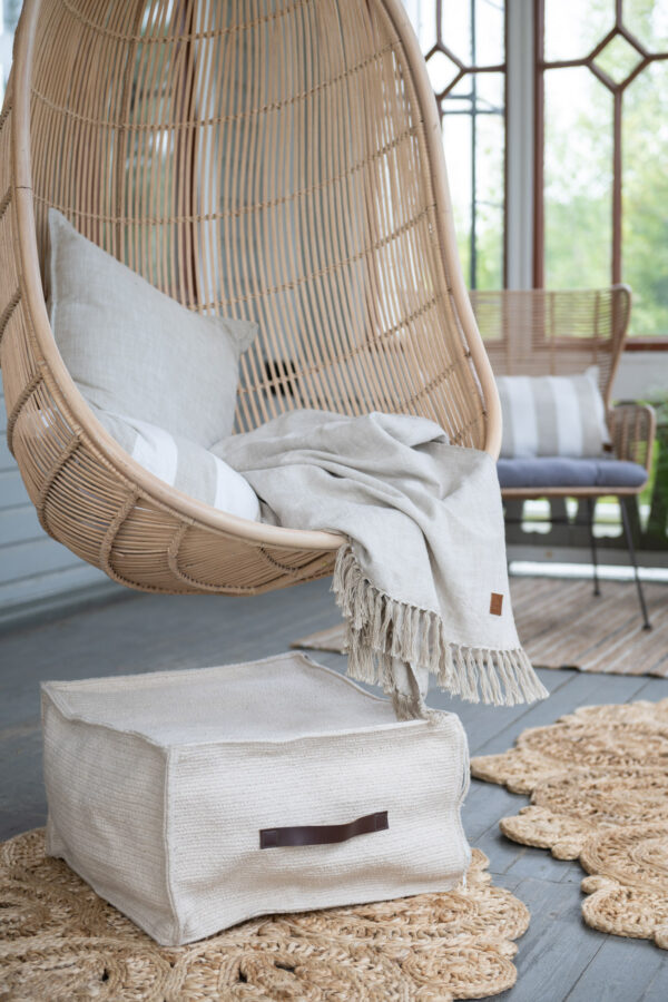 Tumba 50x50x30 cm valge