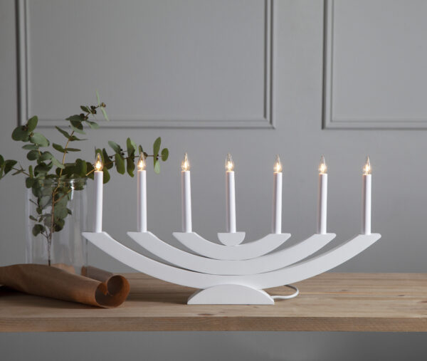 Advendiküünal Navida 7 haru valge