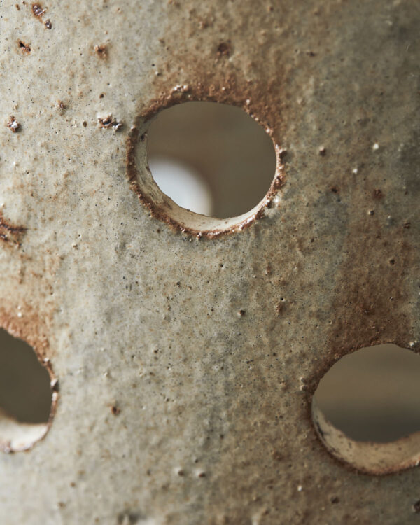 Küünlahoidja Artist d20x h26cm beež