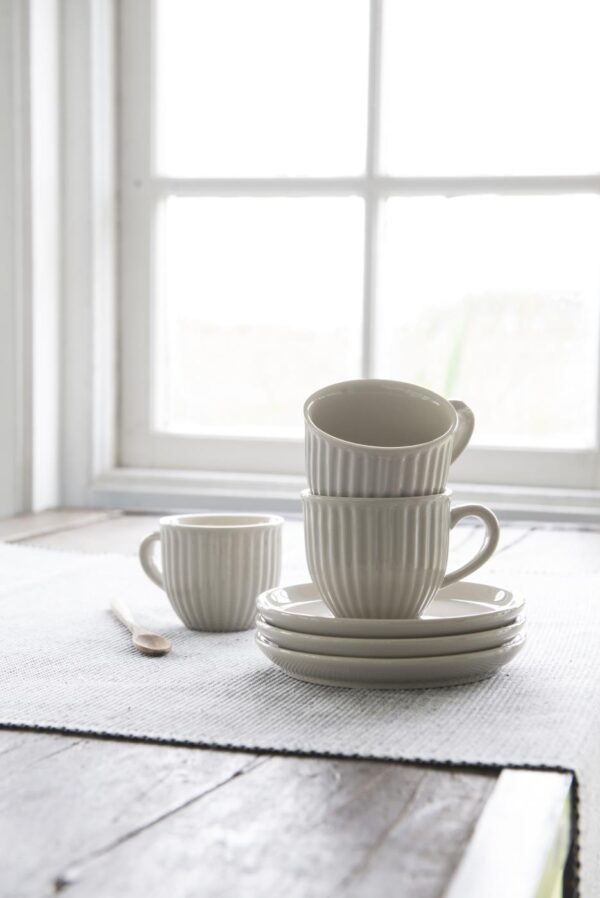 Kruus alustaldrikuga Mynte Latte 135ml