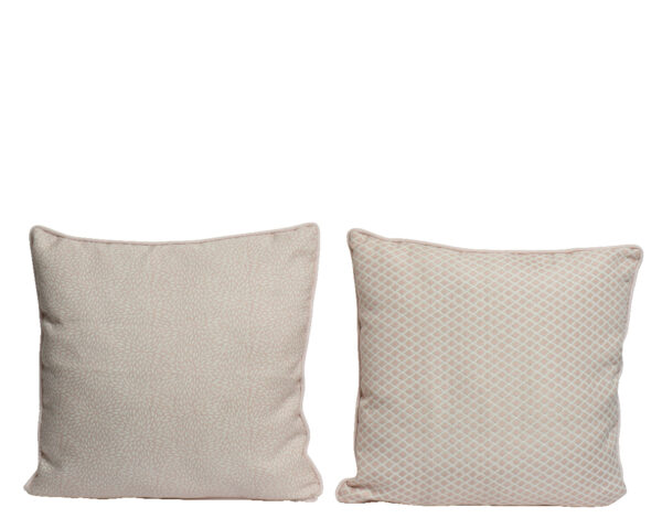 Dekoratiivpadi 43x43cm erinevad mustrid heleroosa