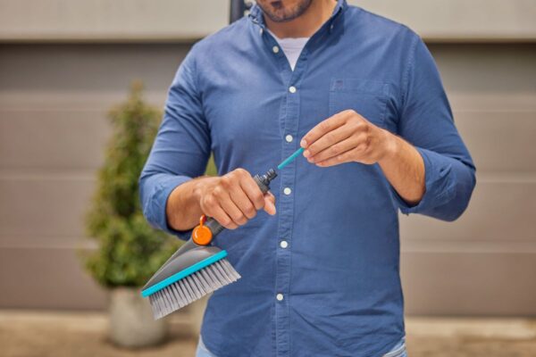 Käsipesuhari Gardena Cleansystem M pehme, veehulga regulaatoriga