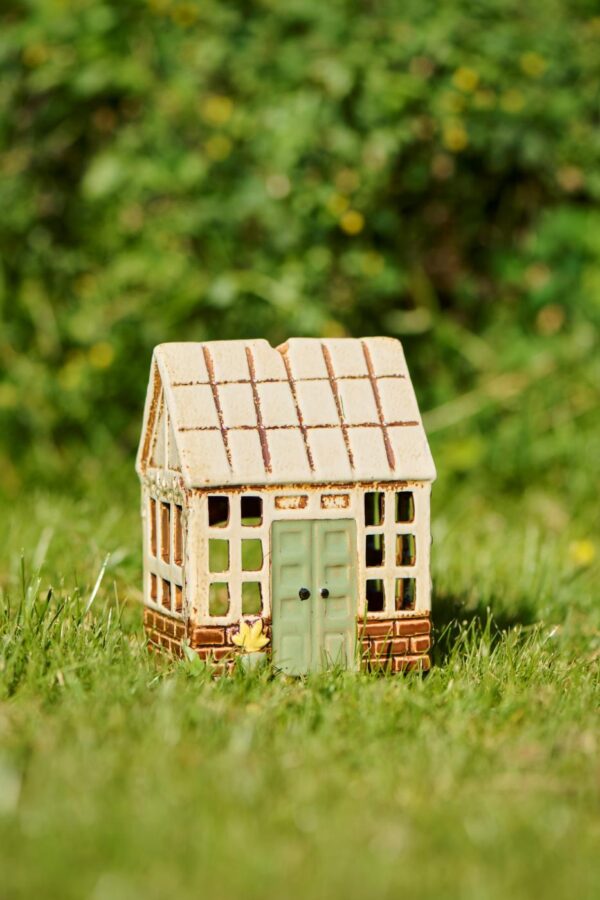 Küünlahoidja maja Orangerie kreem