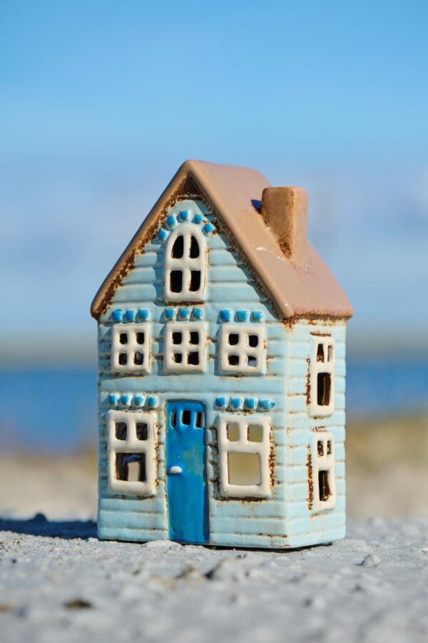 Küünlahoidja maja Visby sinine