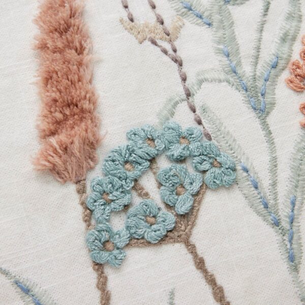 Dekoratiivpadi Ingrid valge 50x50cm