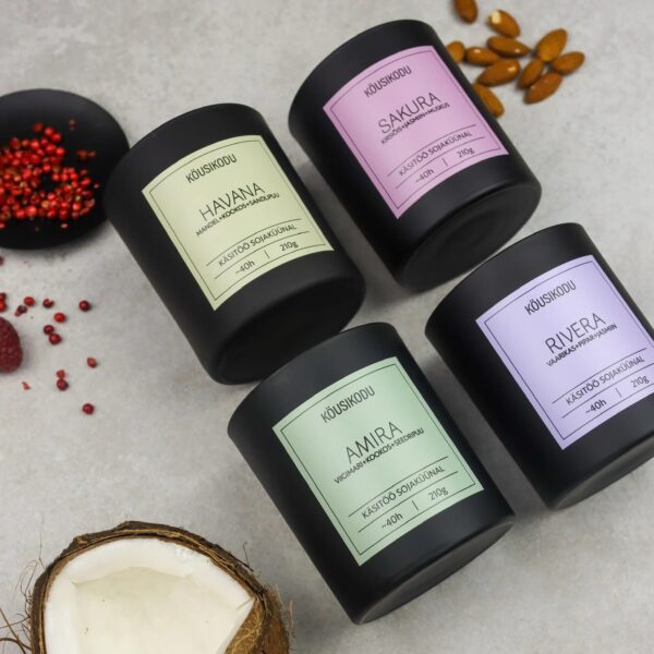 Lõhnaküünal Sakura 210g 40-50h