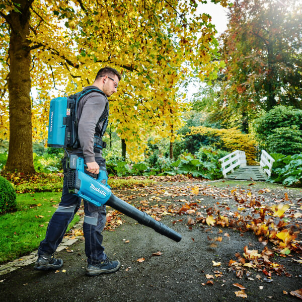 Akupuhur Makita DUB184Z 18 V BL-mootor 12,7m³/min, ilma aku ja laadijata