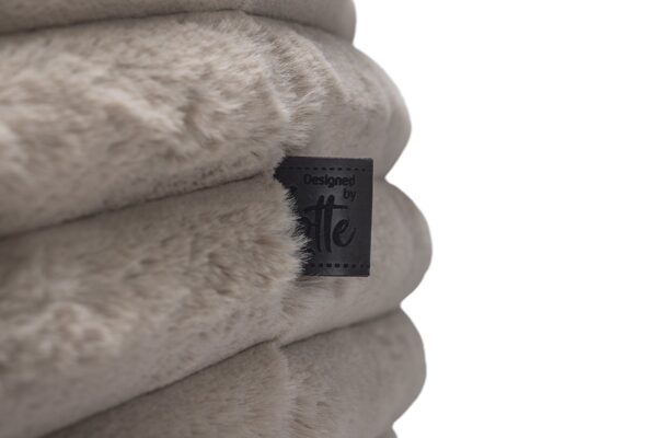 Pesa Reza beež 95x h20cm