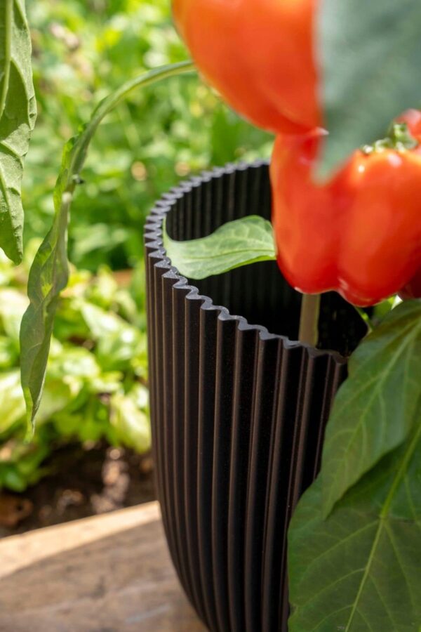 Lillepott Groove Ø16,5x h15cm vaskne