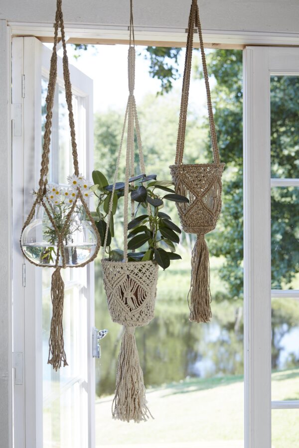 Lillepotihoidja Belle makramee 100cm valge