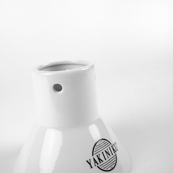 Kanaalus Yakiniku, valge