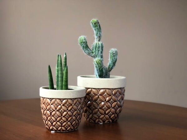 Lillepott Lilled Ø17x h16cm pruun