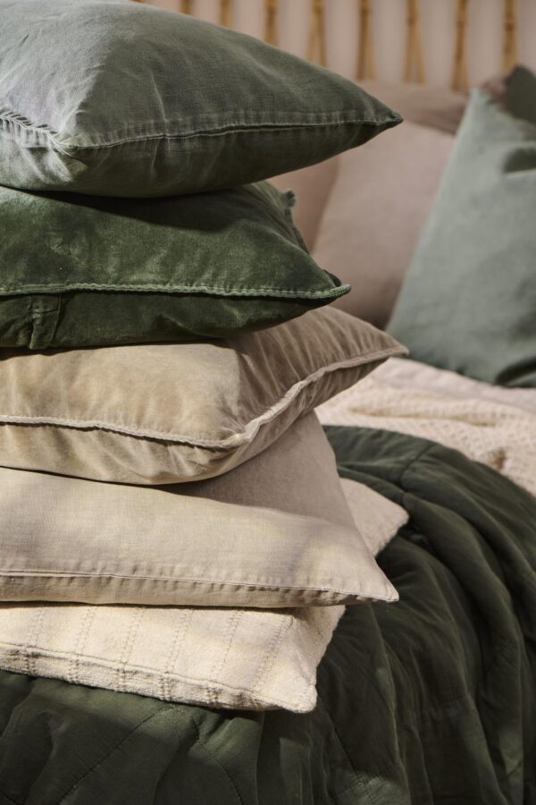 Dekoratiivpadi sametist pruun 52x52cm