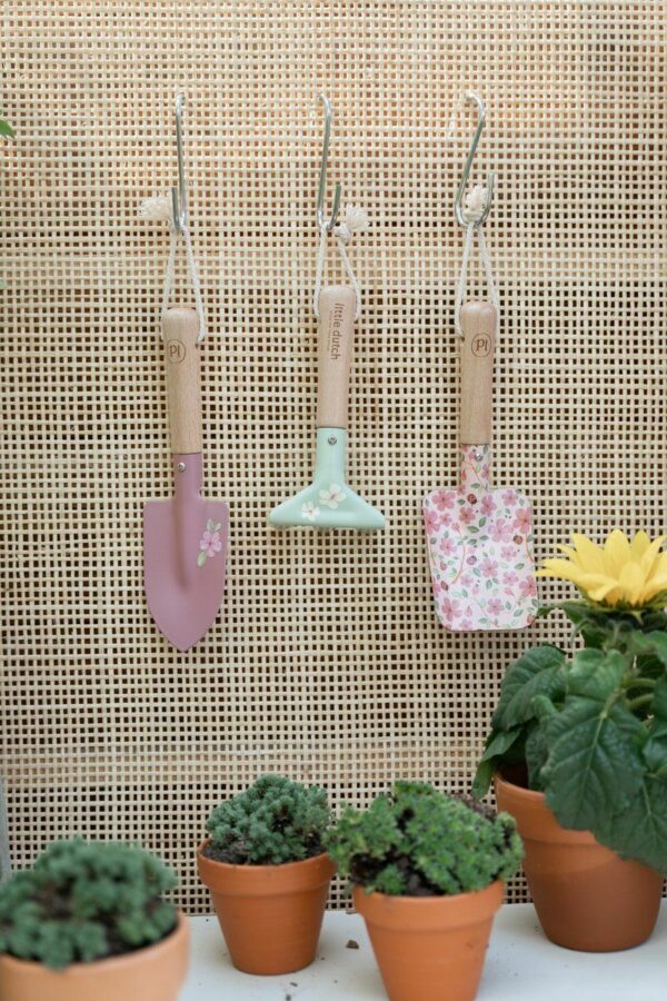 Aiatööriistade komplekt lastele Fairy Garden roosa