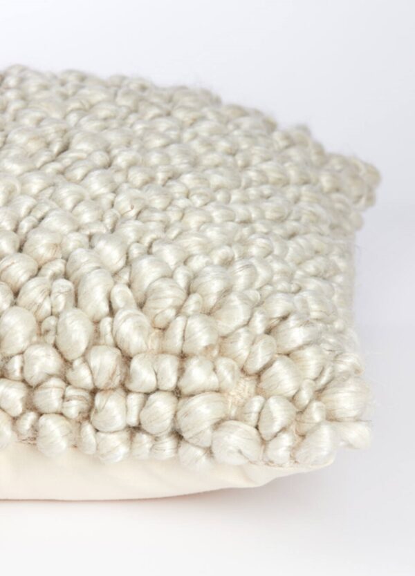 Dekoratiivpadi Sotani valge 45x45cm