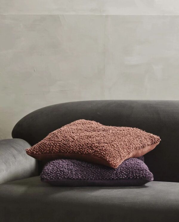 Dekoratiivpadi Lyra tumepunane 48x48cm