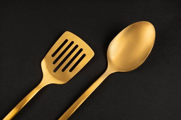 Maku vahukulp 27cm kuldne