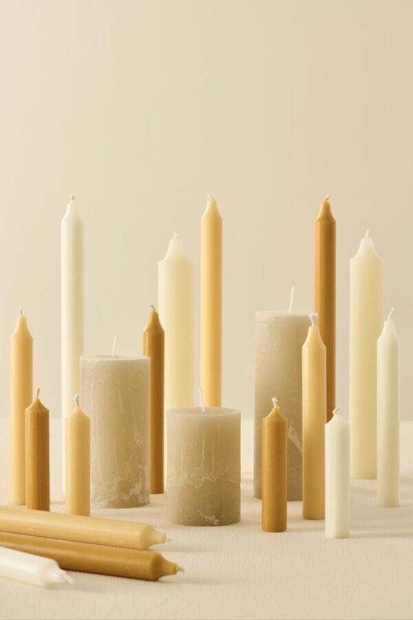 Antiikküünal Celia kollane 29cm