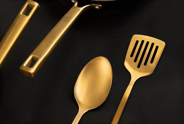 Maku vahukulp 27cm kuldne