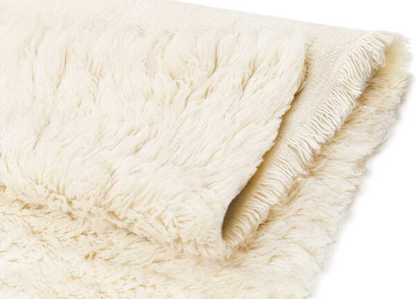 Käsikootud vaip Narma Flokati valge 140x200cm
