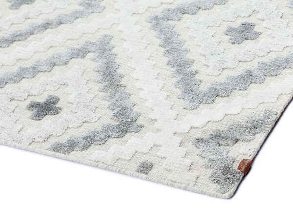 Käsikootud vaip Narma Madona valge 140x200cm