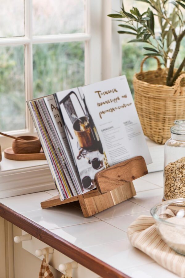 Raamatuhoidja akaatsiapuu 22,5x 19,2x h30cm