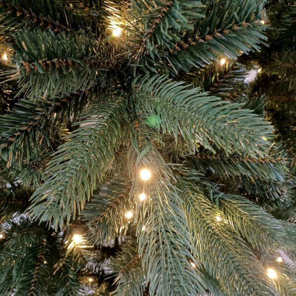 Kunstkuusk Jason Led tuledega 210cm