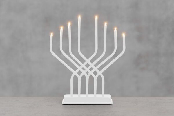 Advendiküünal Bessy valge 8LED taimeriga