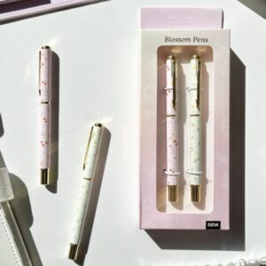 Rõõmsad lillelised pastakad beež/roosa 2tk