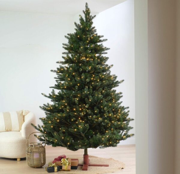 Kunstkuusk Kentucky LED tuledega 243cm